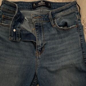 Hollister women’s  Denim Slim Jeans